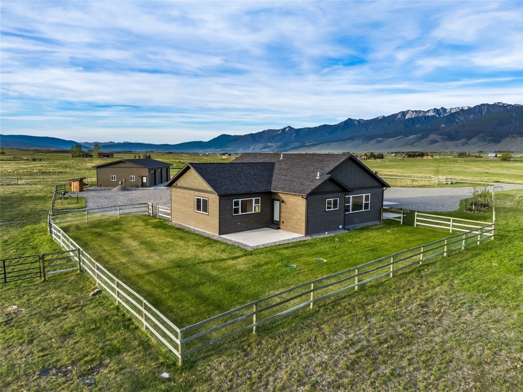 Paradise Found - Residential