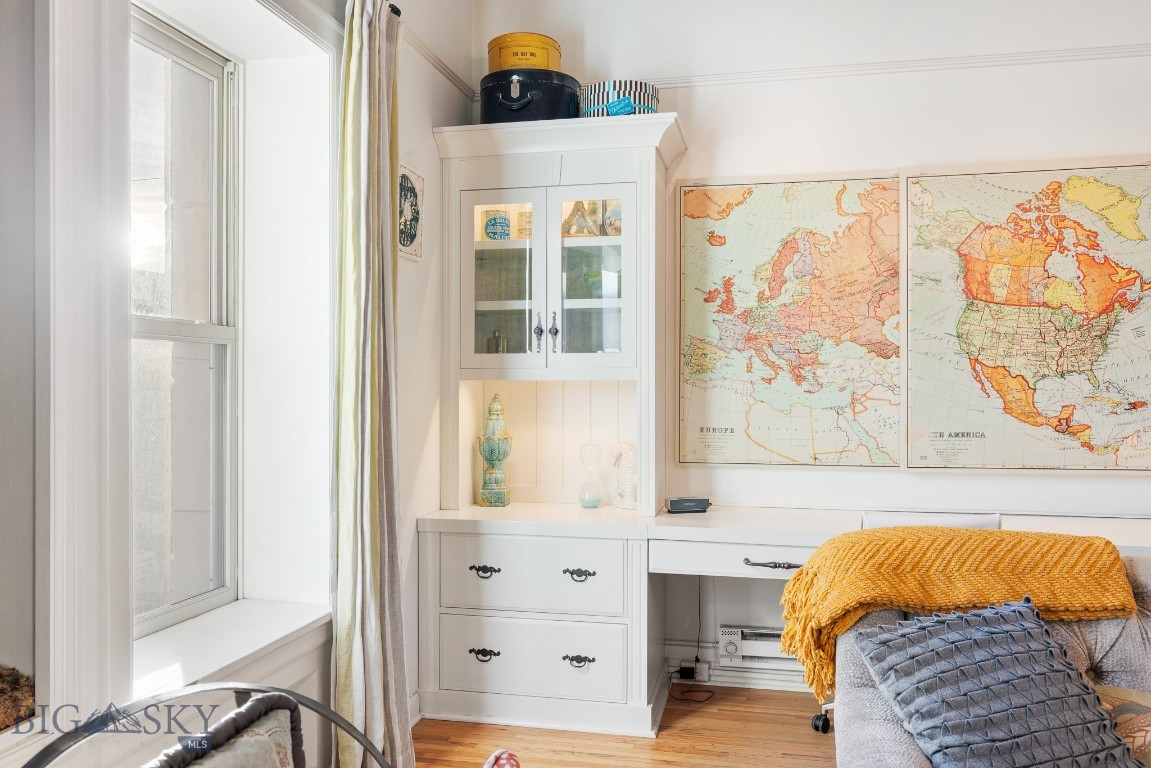 Hathorn Condos - Commercial Sale