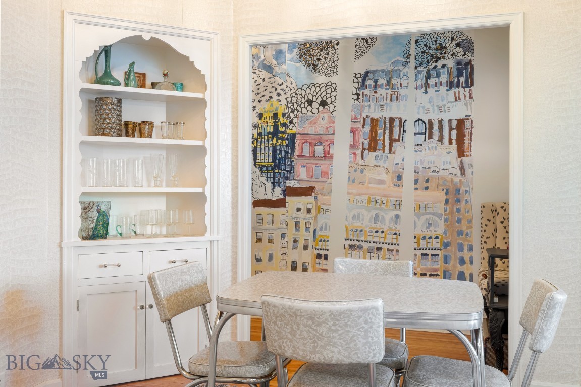 Hathorn Condos - Commercial Sale