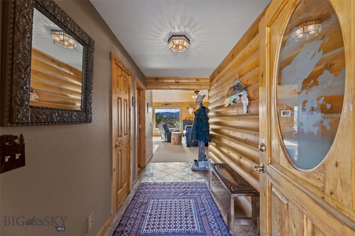 Shining Mountain Unit I - Residential