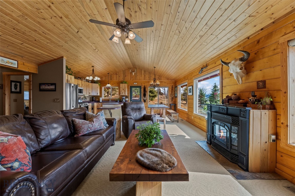 Shining Mountain Unit I - Residential