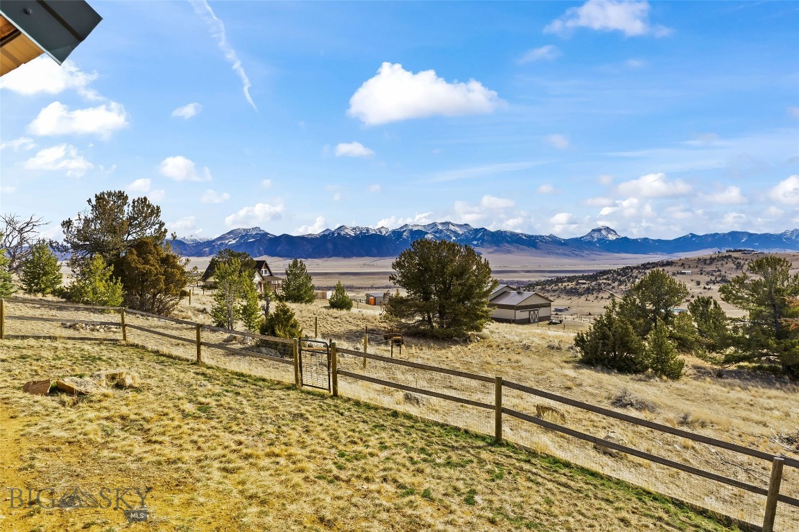 Shining Mountain Unit I - Residential