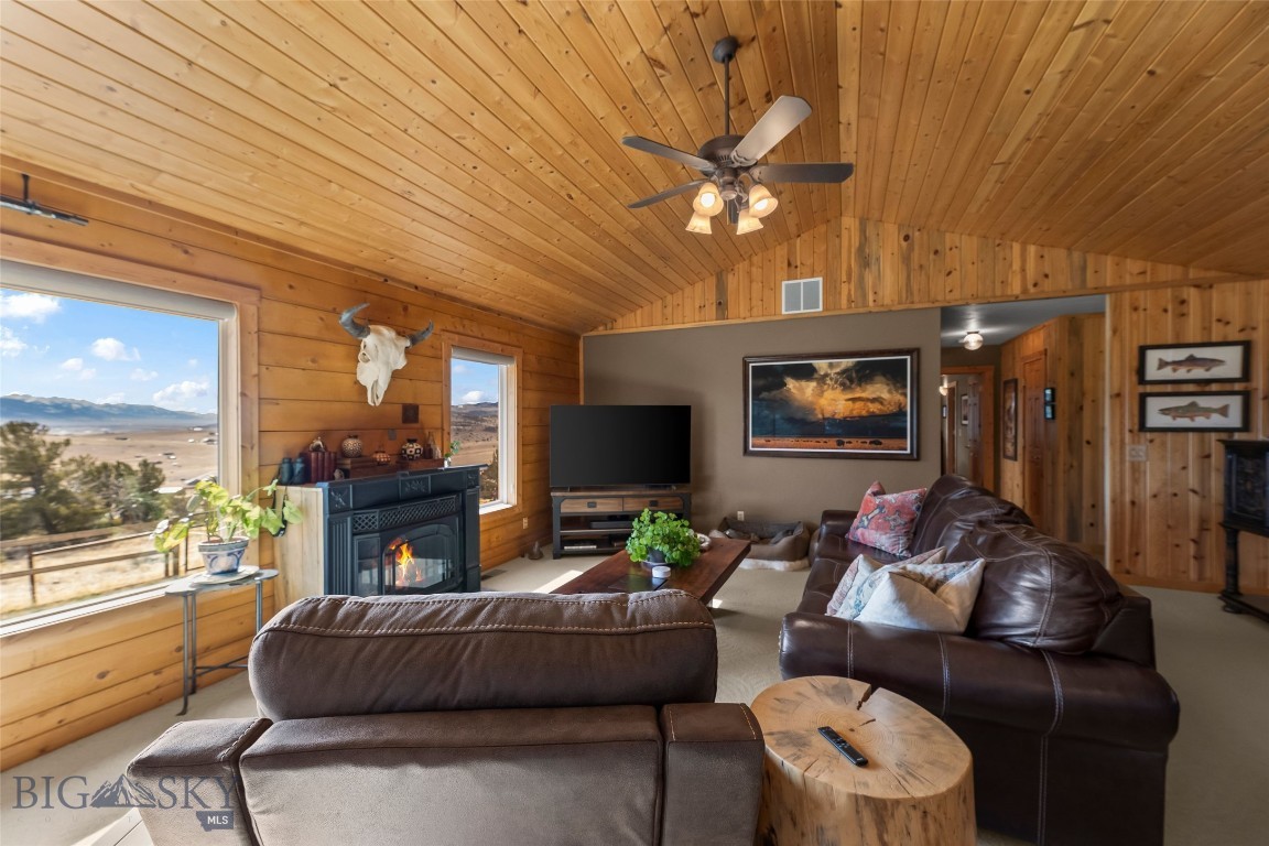 Shining Mountain Unit I - Residential