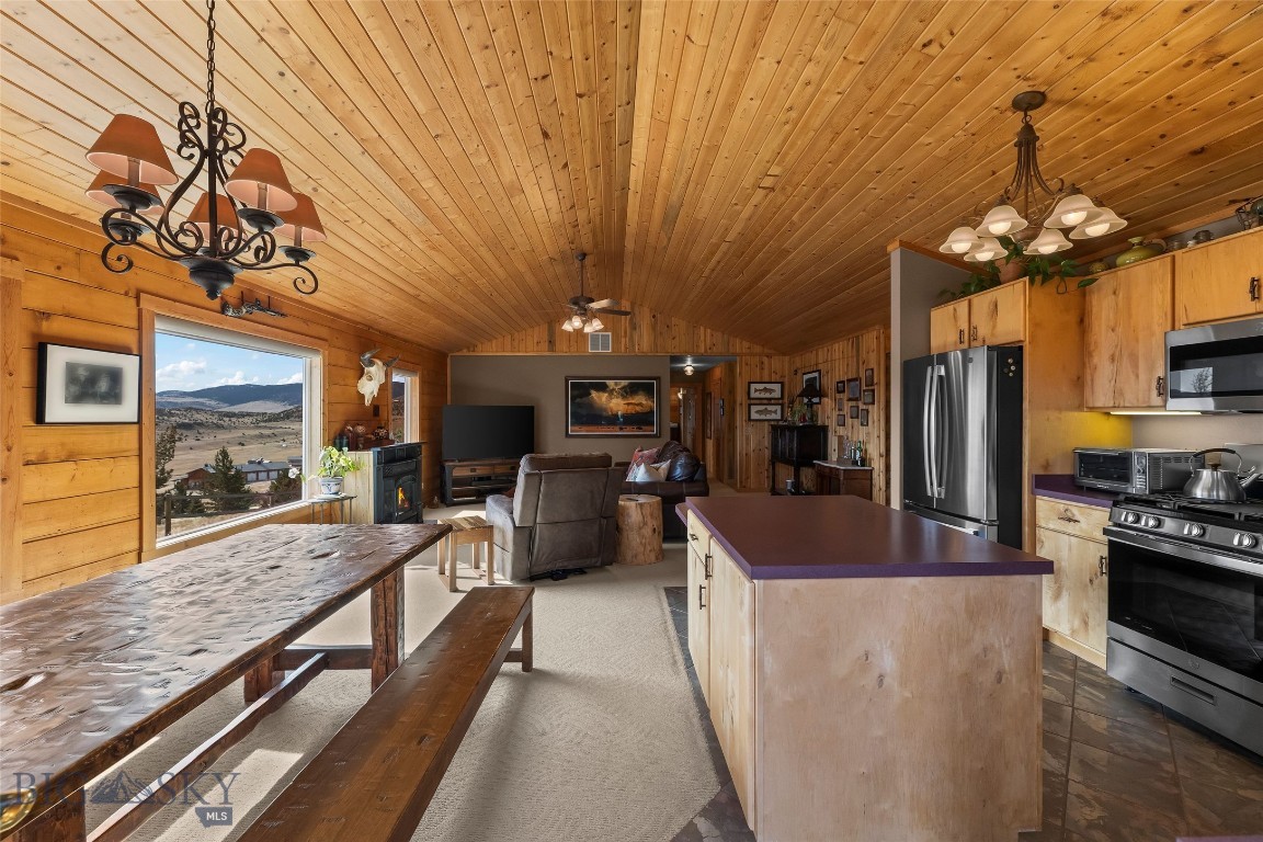 Shining Mountain Unit I - Residential