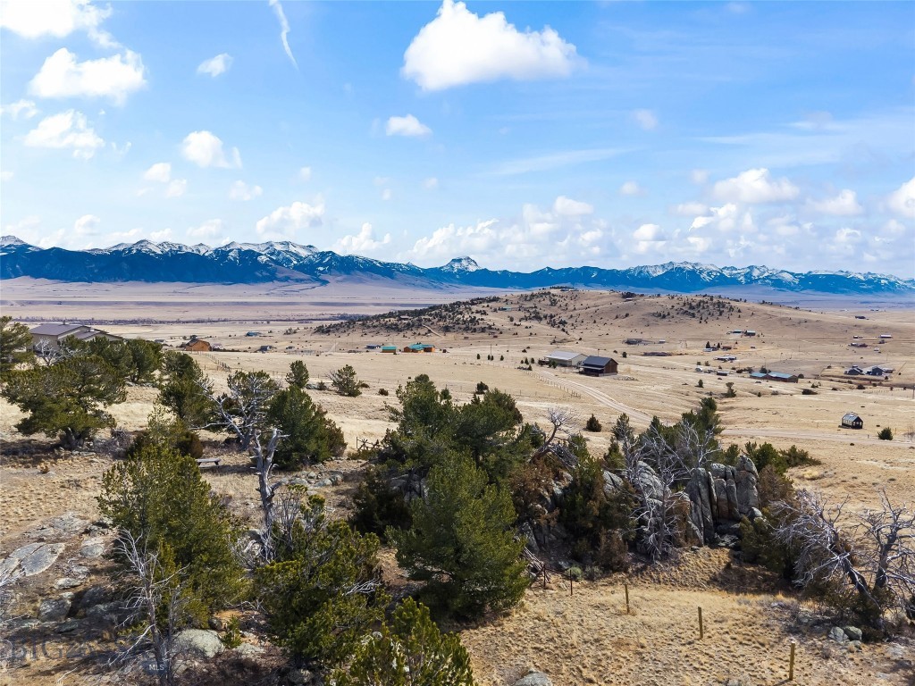 Shining Mountain Unit I - Residential