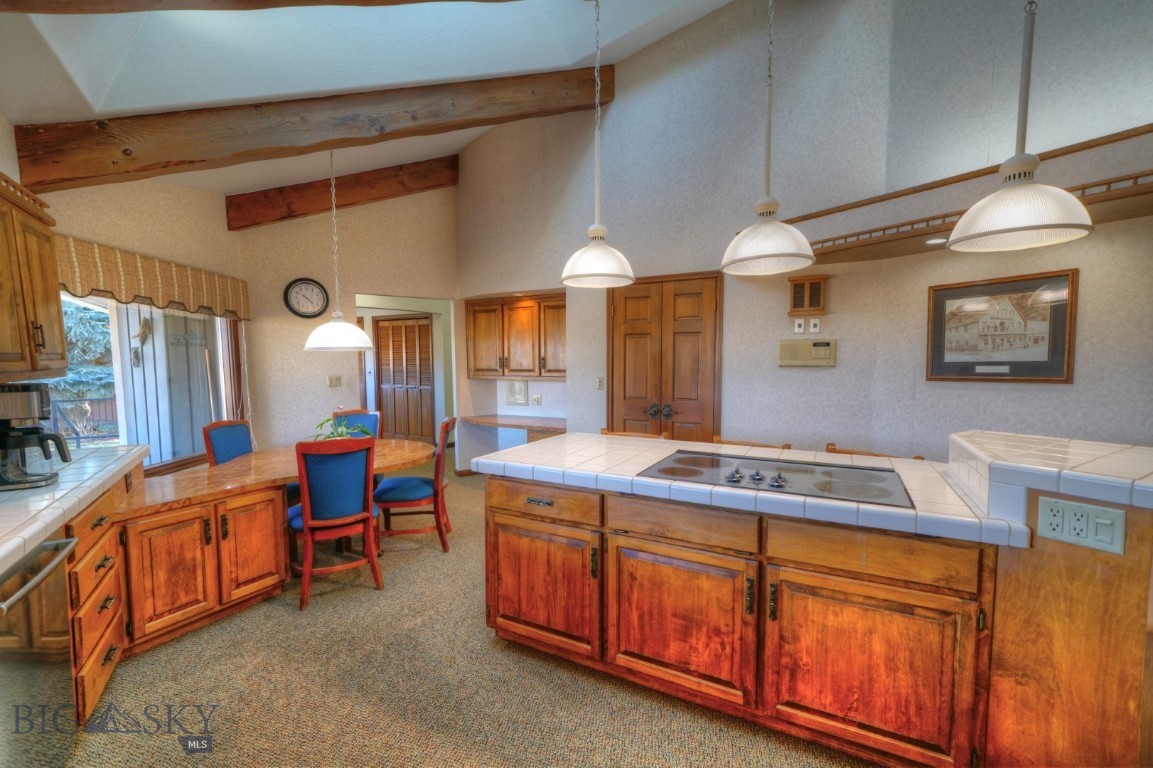 Riverside Manor - Residential