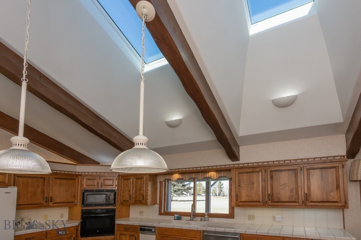 Riverside Manor - Residential