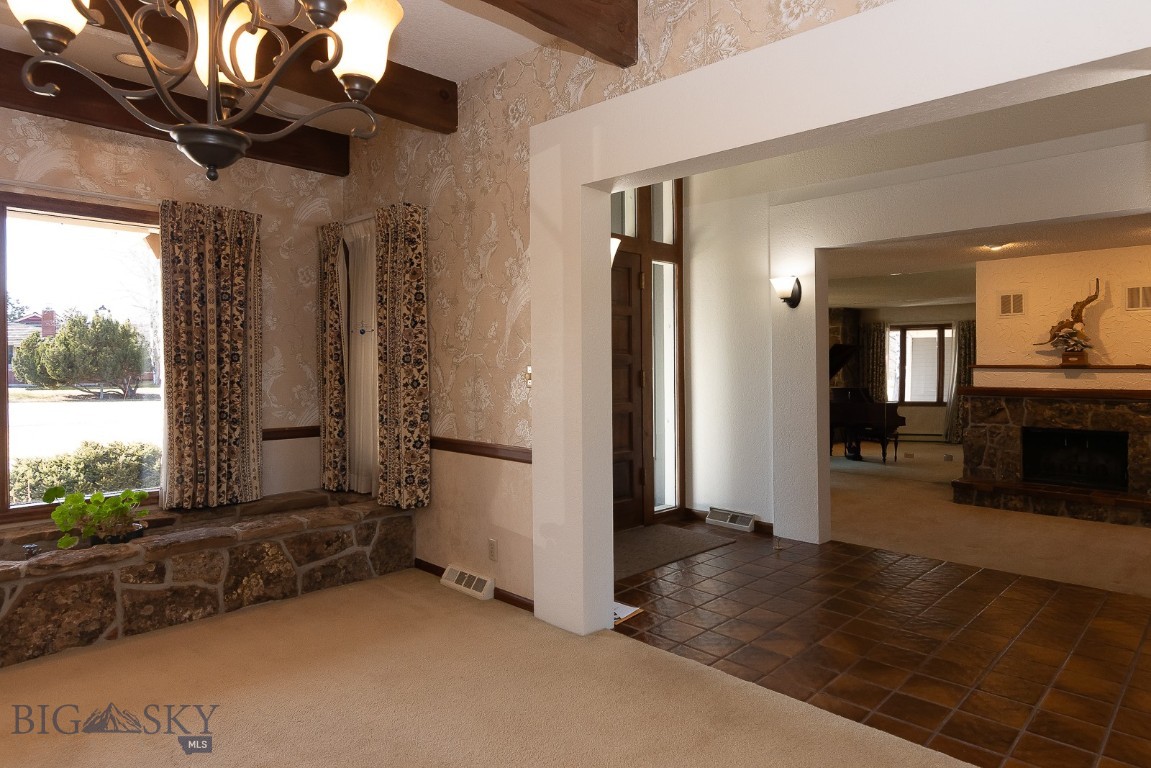 Riverside Manor - Residential