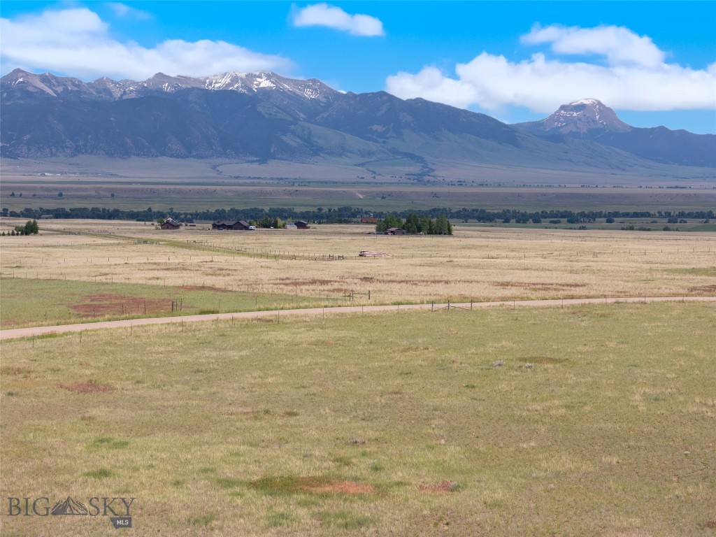 Virginia City Ranches - Land