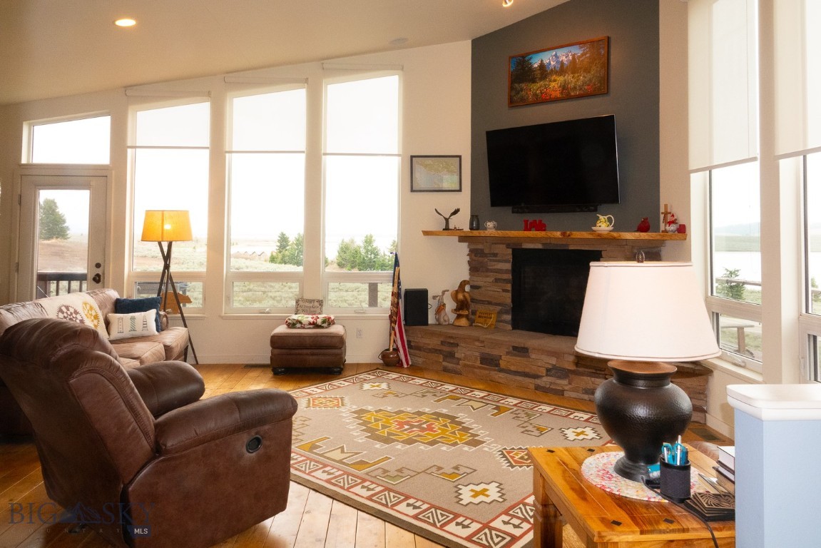 Yellowstone Holiday - Residential