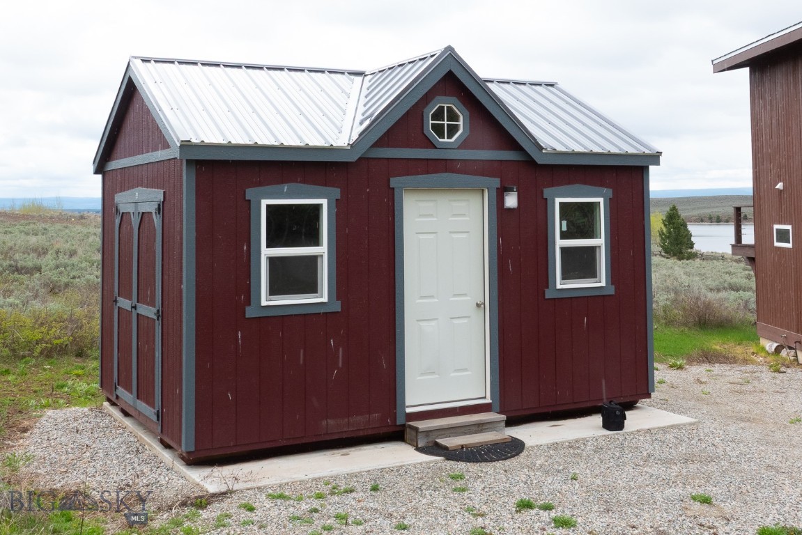 Yellowstone Holiday - Residential