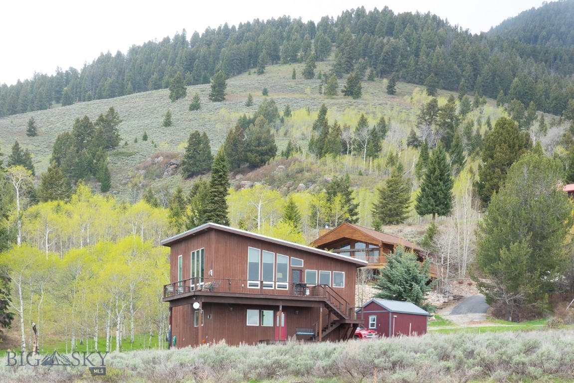Yellowstone Holiday - Residential