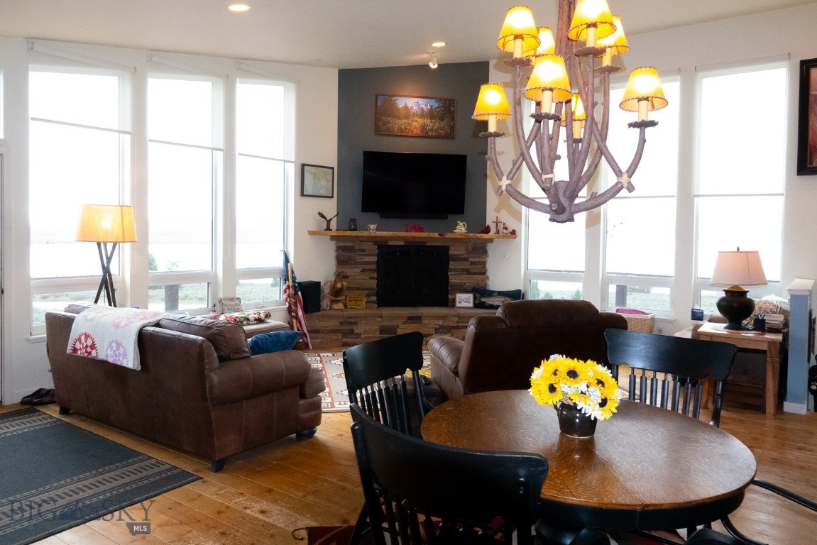 Yellowstone Holiday - Residential