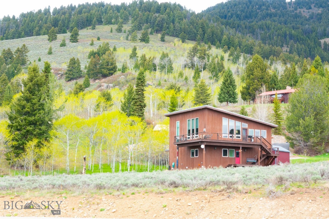 Yellowstone Holiday - Residential