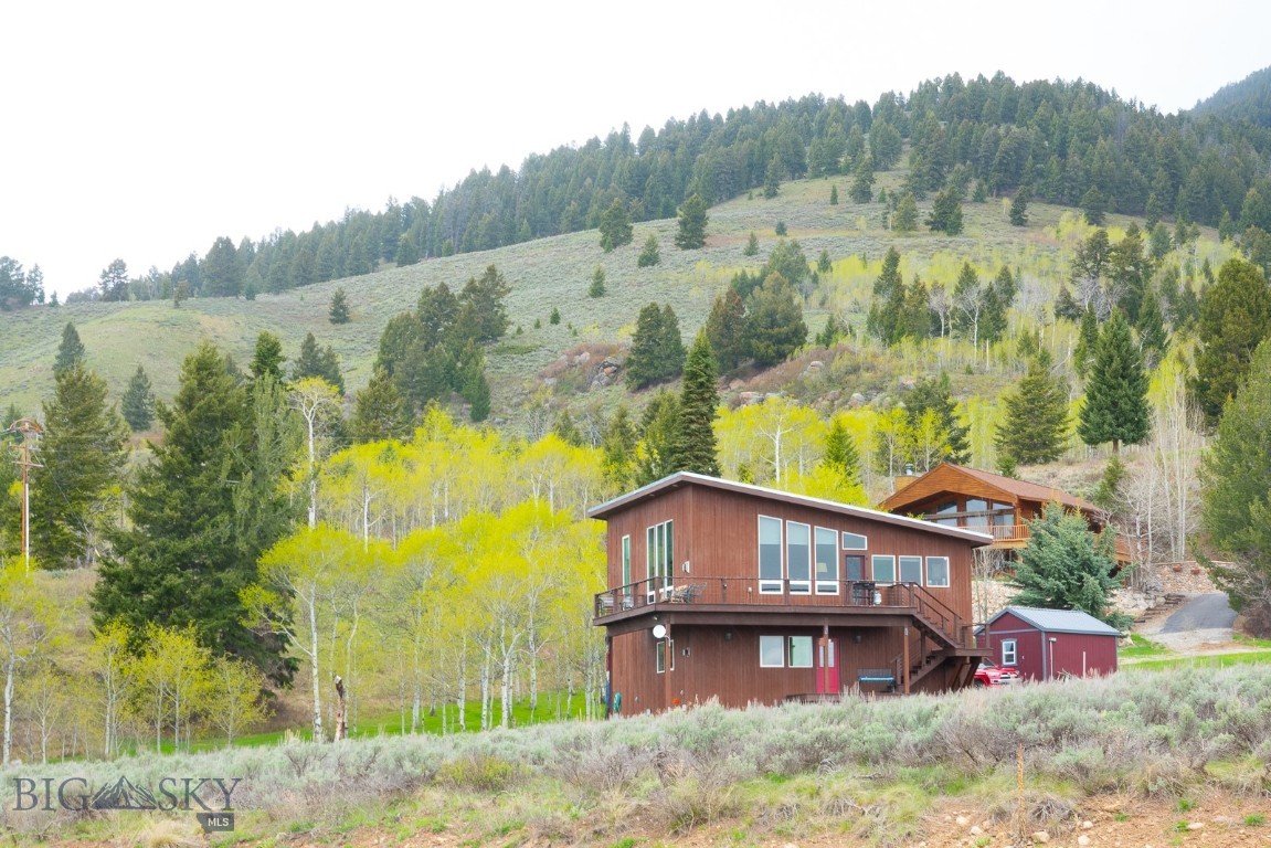 Yellowstone Holiday - Residential