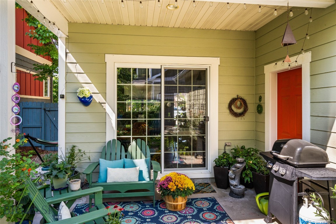 Bozeman, Montana 59718, United States, 3 Bedrooms Bedrooms, ,2 BathroomsBathrooms,Residential,Contingent,113345