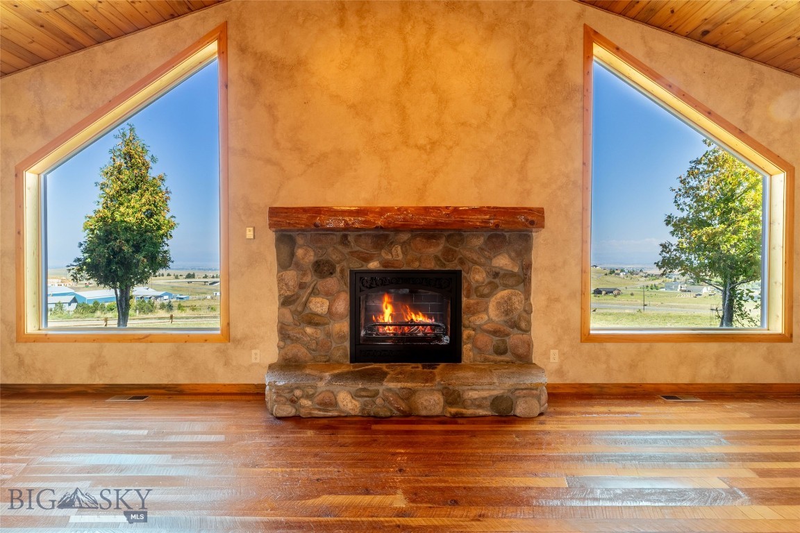 3 Paradise Ridge Rd