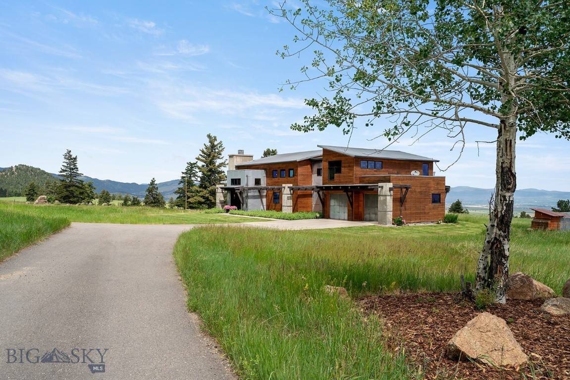 2 Finn Mountain Road