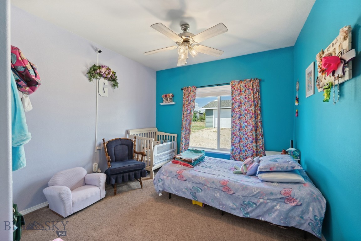 Rocker, Montana 59701, United States, 3 Bedrooms Bedrooms, ,2 BathroomsBathrooms,Residential,Pending,152177