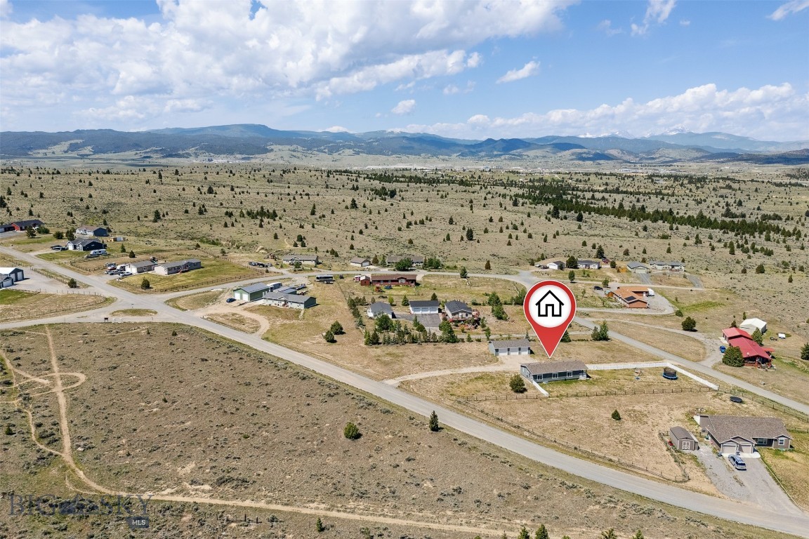 Rocker, Montana 59701, United States, 3 Bedrooms Bedrooms, ,2 BathroomsBathrooms,Residential,Pending,152177