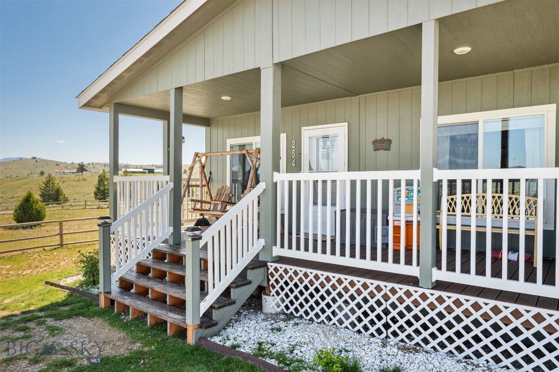 Rocker, Montana 59701, United States, 3 Bedrooms Bedrooms, ,2 BathroomsBathrooms,Residential,Pending,152177