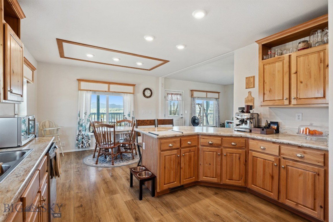 Rocker, Montana 59701, United States, 3 Bedrooms Bedrooms, ,2 BathroomsBathrooms,Residential,Pending,152177