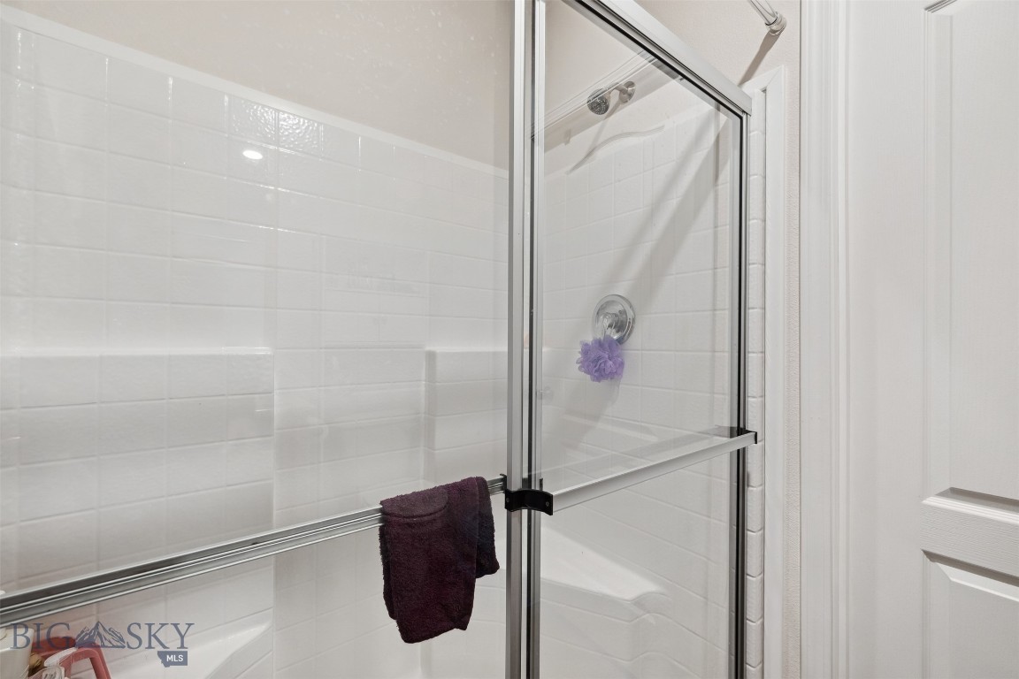 Rocker, Montana 59701, United States, 3 Bedrooms Bedrooms, ,2 BathroomsBathrooms,Residential,Pending,152177