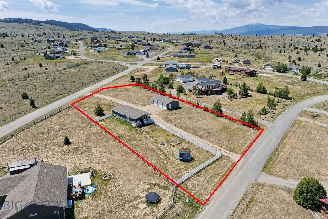 Rocker, Montana 59701, United States, 3 Bedrooms Bedrooms, ,2 BathroomsBathrooms,Residential,Pending,152177