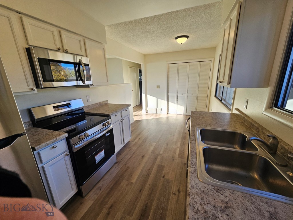 Grafs 1st Addition - Residential Income