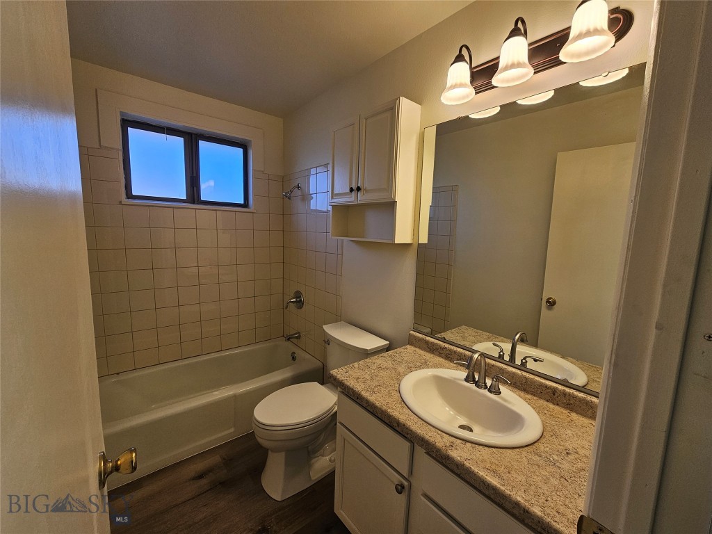 Grafs 1st Addition - Residential Income