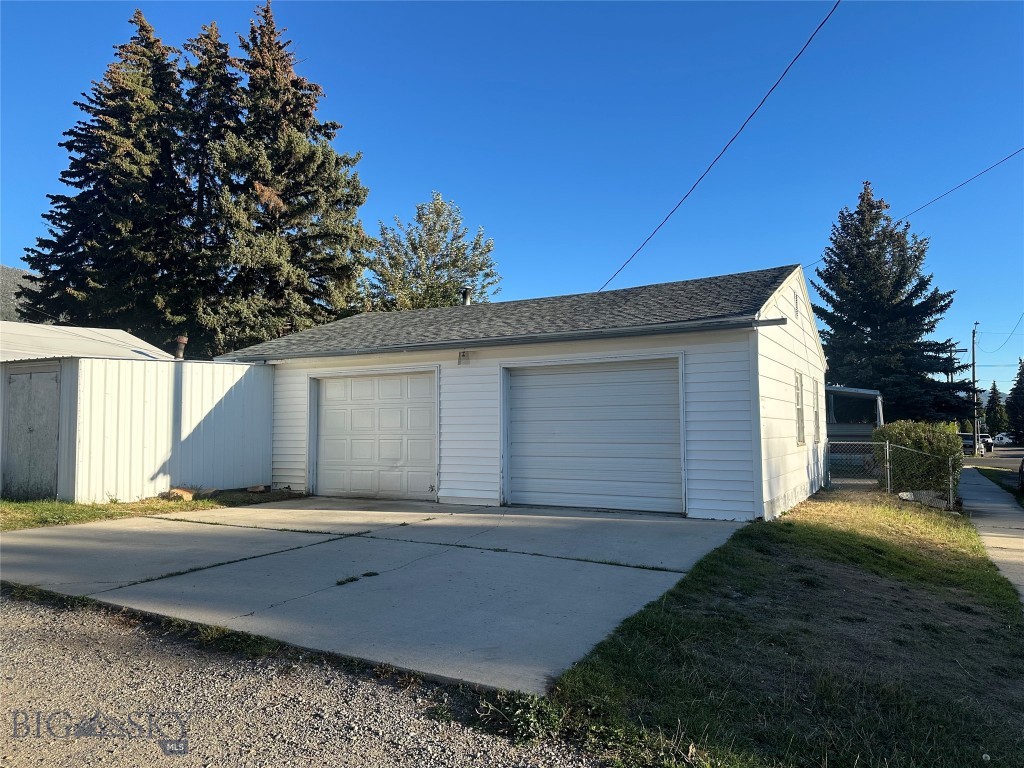 Butte Addition - Land