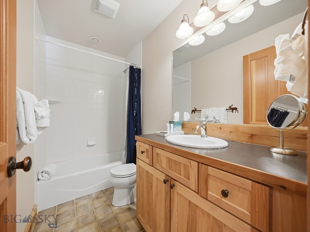 Powder Ridge Condo - Residential