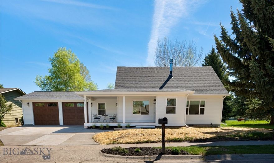 2612 Westridge Drive has been thoughtfully reimagined from top to bottom, bringing fresh style, warmth, and modern function to a beloved Southside Bozeman setting. Renovated throughout in 2025, this 3-bedroom, 2.5-bath home now lives with a much more intentional layout, including a full main-level primary suite with a beautifully finished luxury bath.
The updated floor plan adds charm and ease to everyday living, while two sets of rear patio doors create a natural connection to the backyard, turning it into a private-feeling outdoor sanctuary surrounded by mature evergreens. Inside, the home feels bright, inviting, and nearly new, with carefully chosen details that give it character instead of that “builder-basic box” feeling.
Set beside Jarrett Park in a cozy, established neighborhood with no covenants, this home offers the best of Southside Bozeman living with close proximity to Morning Star Elementary, Sacajawea Middle School, trails, parks, and everyday conveniences. With 1,633 square feet of updated living space, timeless charm, and a hard-to-beat location, this is a rare opportunity to enjoy the feel of a newly refreshed home in one of Bozeman’s most sought-after areas.
