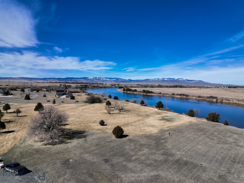 Missouri River Rendezvous - Land
