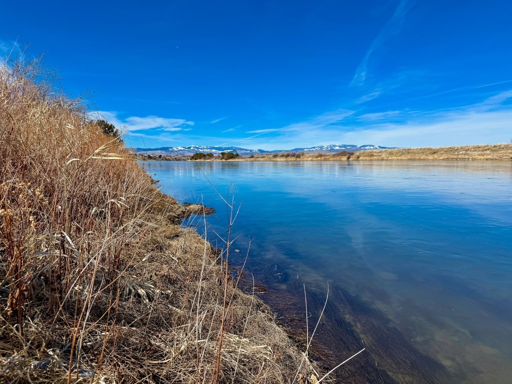 Missouri River Rendezvous - Land