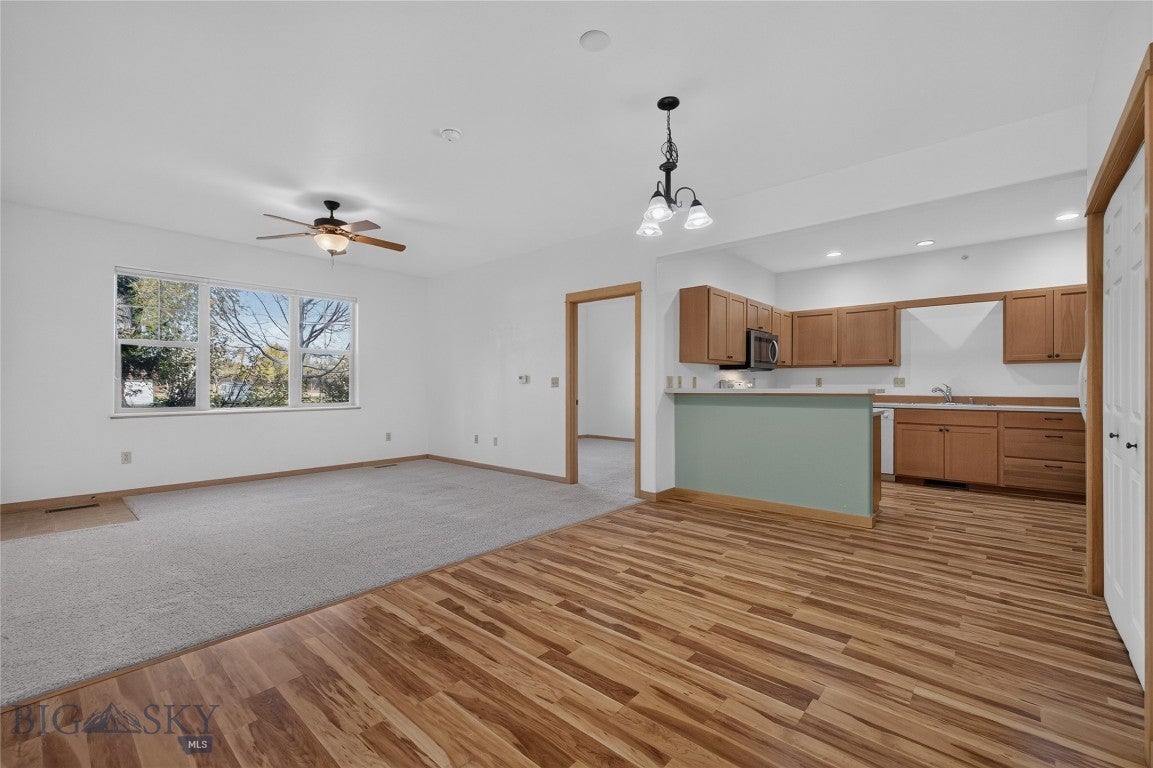 2221 Willow Drive A