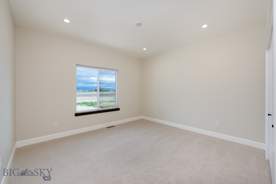 Manhattan Meadows - Residential