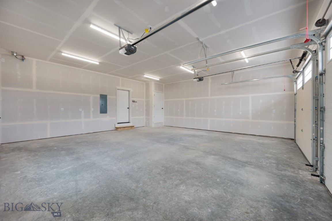 Manhattan Meadows - Residential