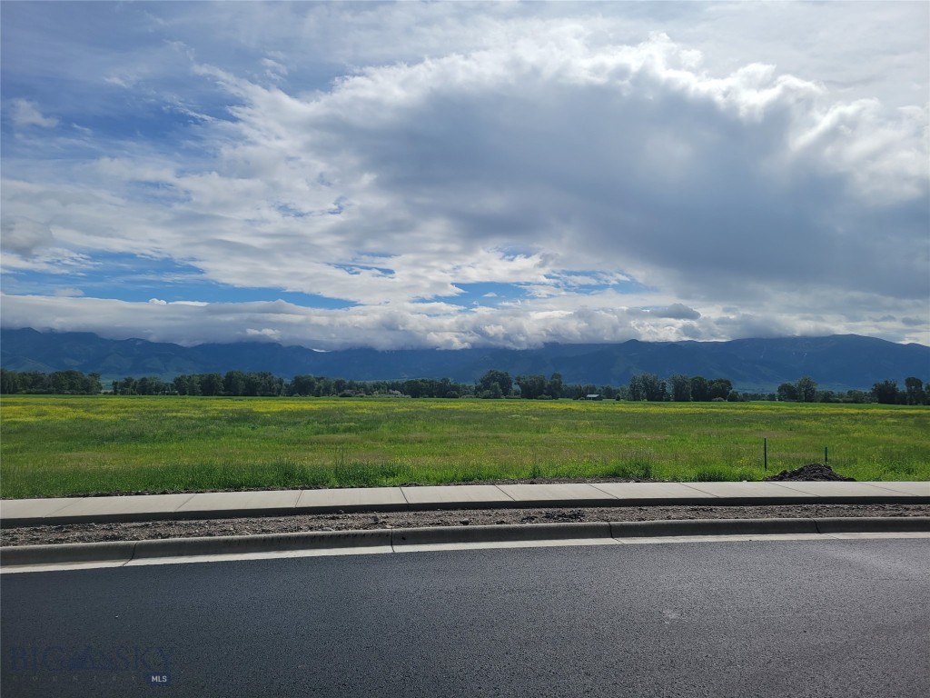 Lot 3  block 11 Phase 5 Meadowlark Ranch