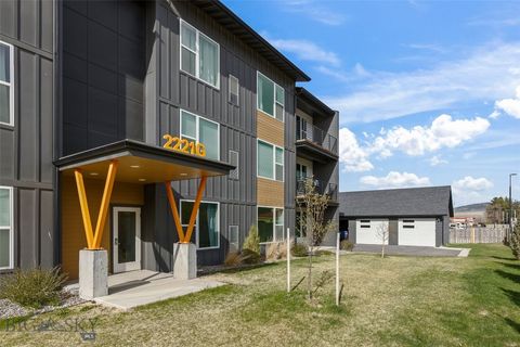 Photo of 2221G Willow Drive #108, Livingston, MT 59047 (MLS # 410562)