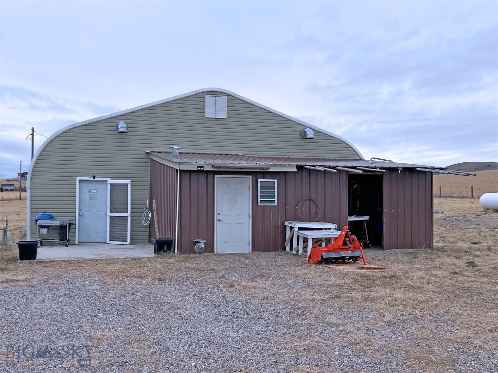 943 Frying Pan Road