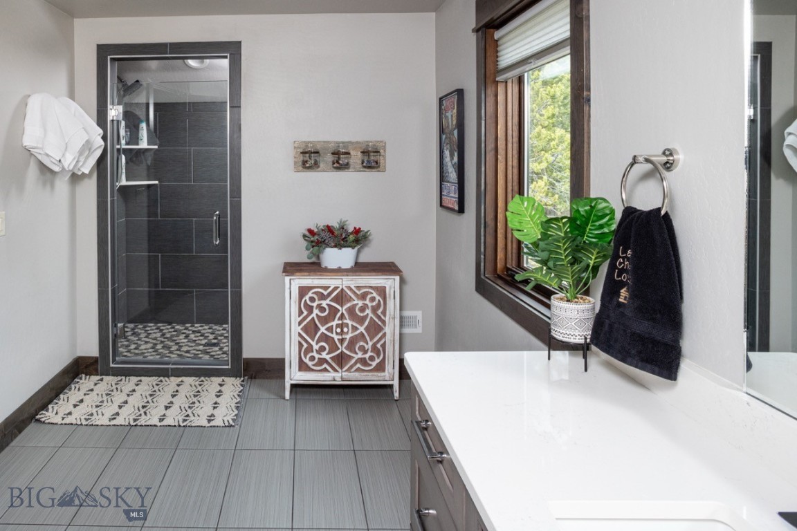 Big Sky, Montana 59716, United States, 5 Bedrooms Bedrooms, ,6 BathroomsBathrooms,Residential,Active,158658