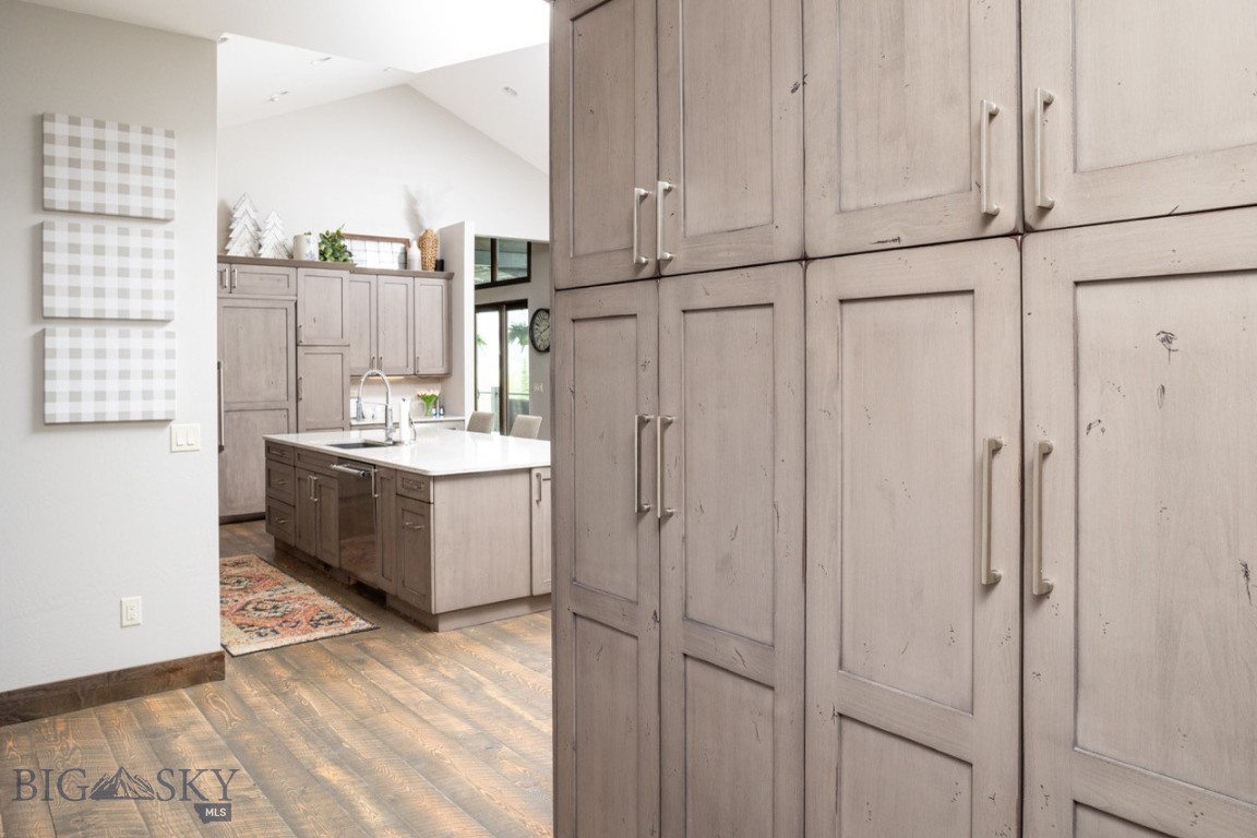 Big Sky, Montana 59716, United States, 5 Bedrooms Bedrooms, ,6 BathroomsBathrooms,Residential,Active,158658