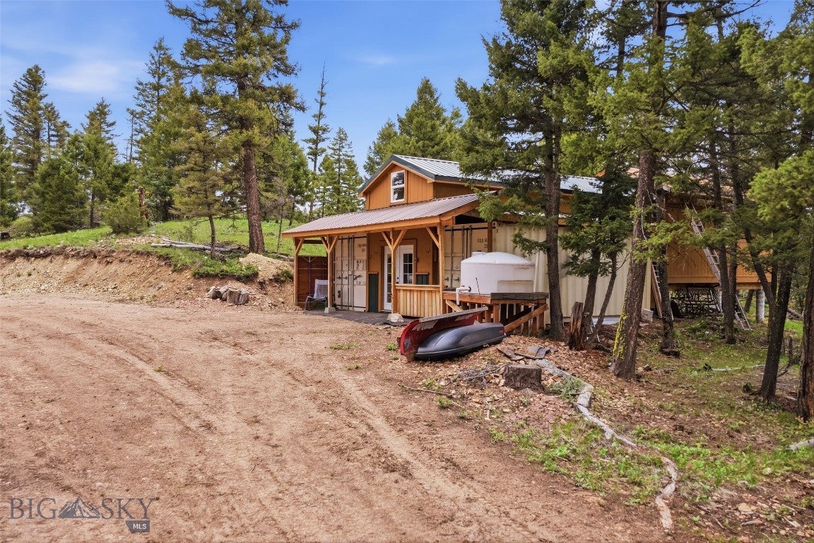 35465 Lessnau Lane