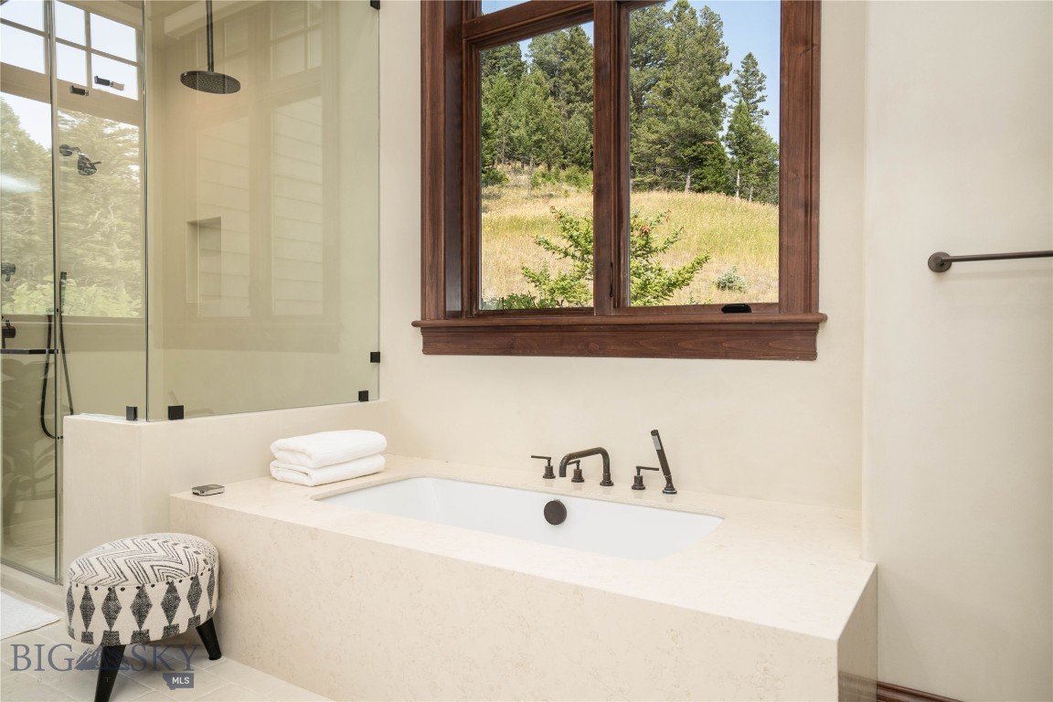 North Pass Ranches - Residential