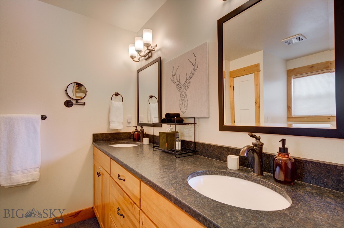 Falcon Hollow - Residential