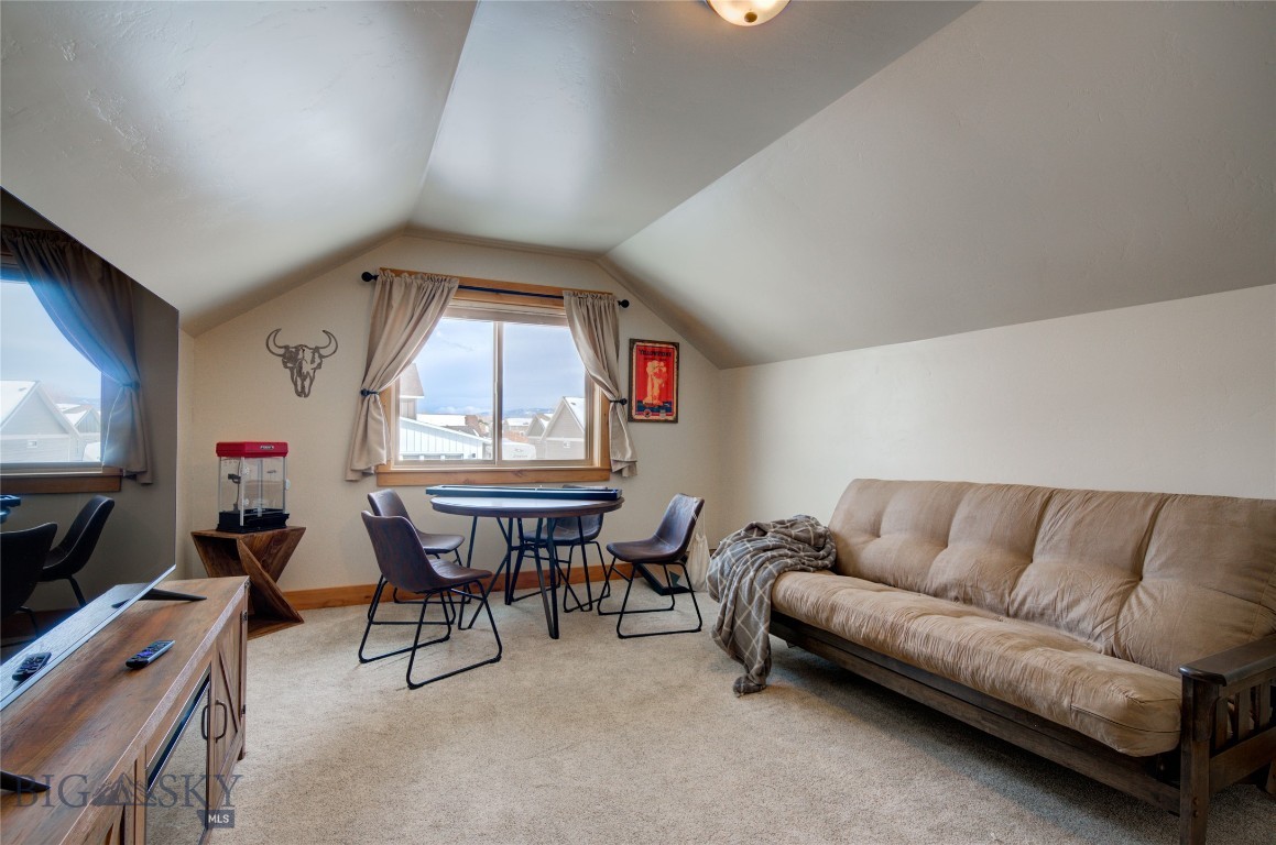 Falcon Hollow - Residential