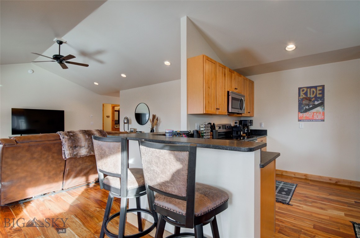 Falcon Hollow - Residential