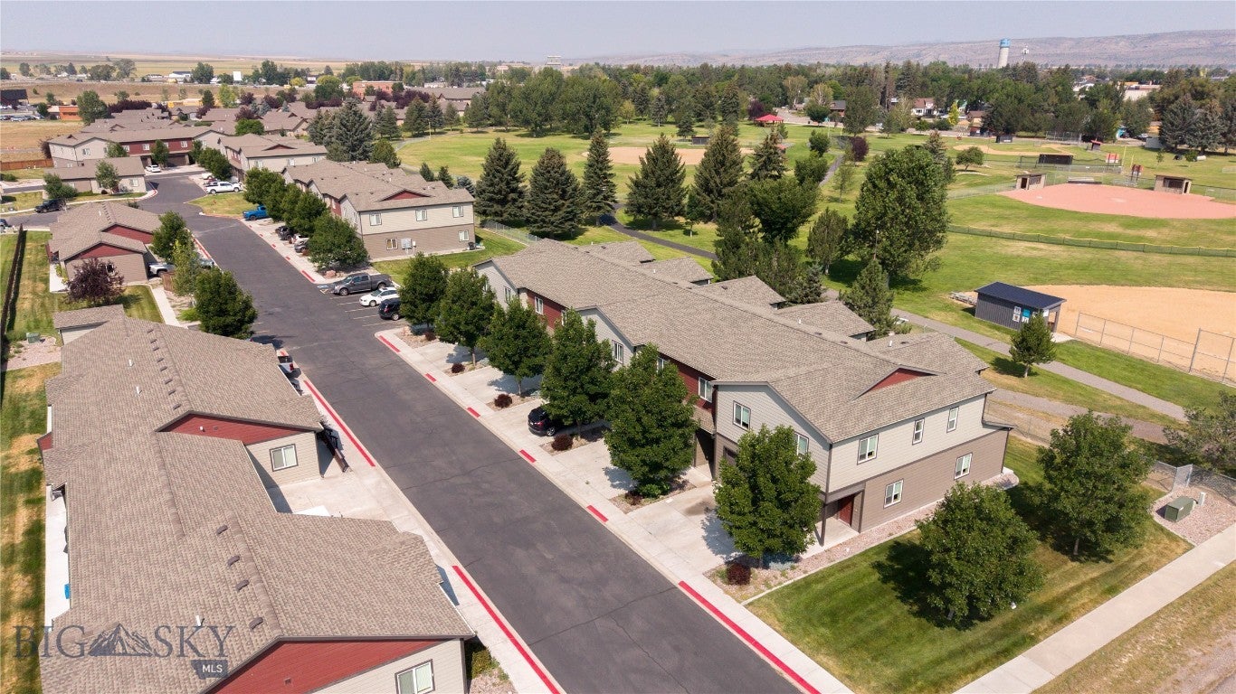 13 & 14 Moreland Court 101-102,301-305,701-904
