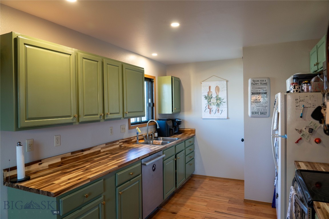 Milwaukee Land Company - Residential